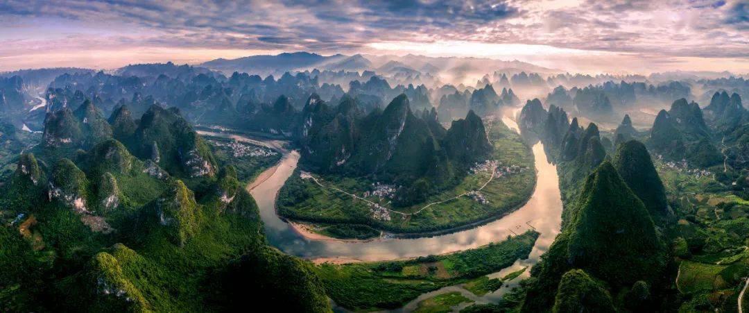 逃离幻想金字塔